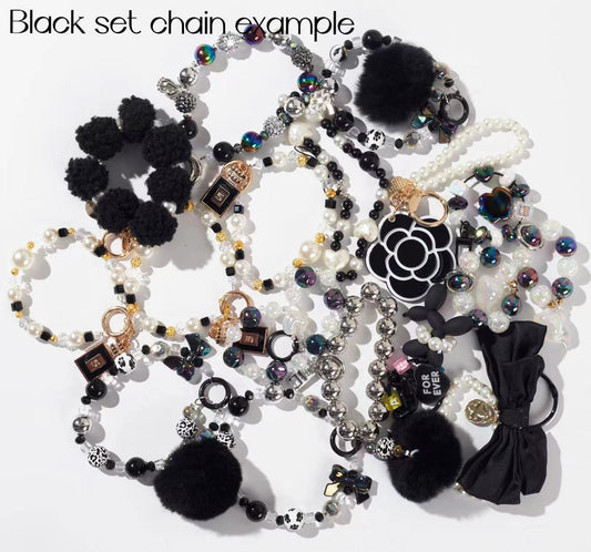 Black queen set --10 black chains